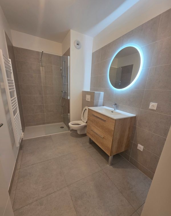 Appartement neuf à louer — Quartier Romains à Annecy — photo 3